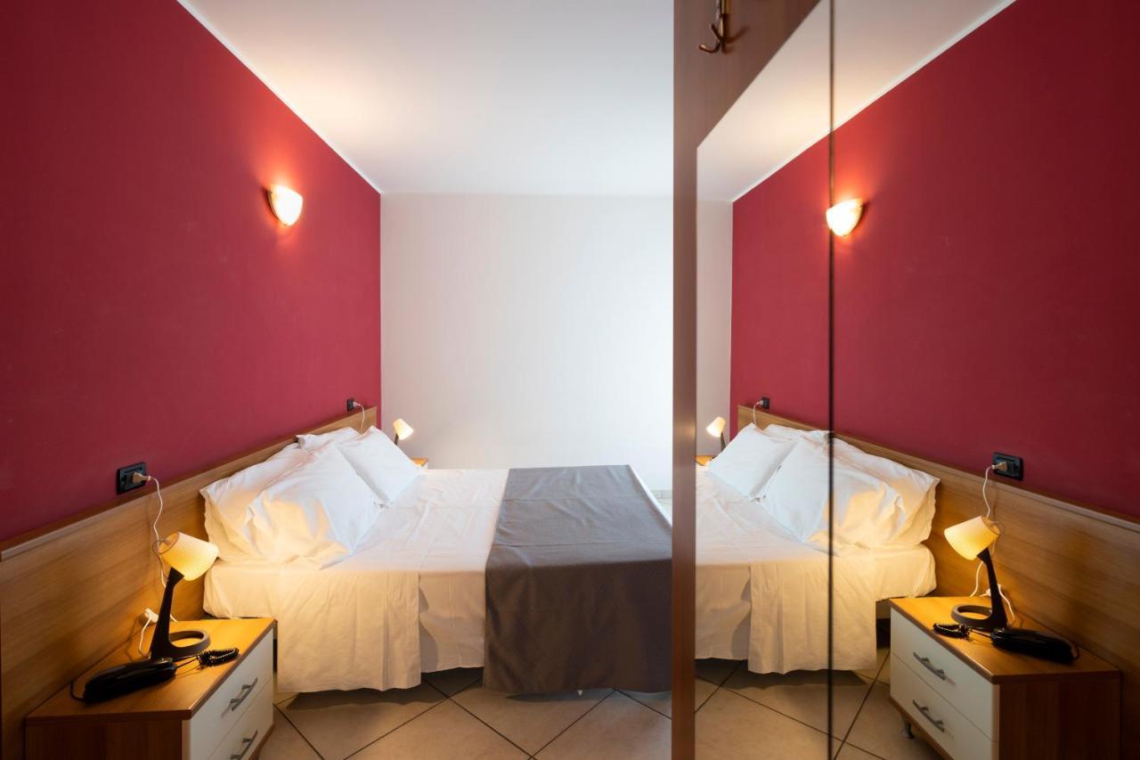 Hotel D'Atri มอนเตซิลวาโน ภายนอก รูปภาพ