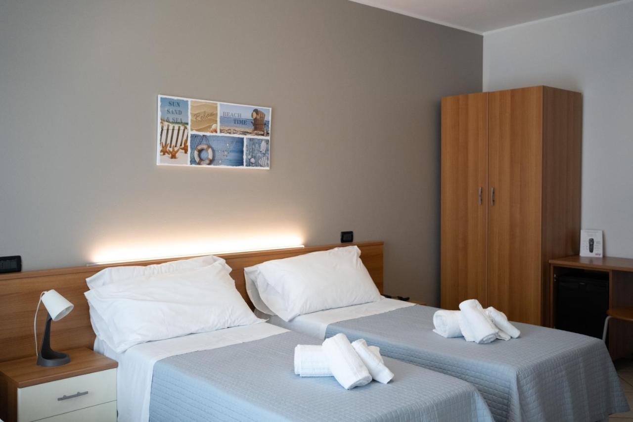 Hotel D'Atri มอนเตซิลวาโน ภายนอก รูปภาพ