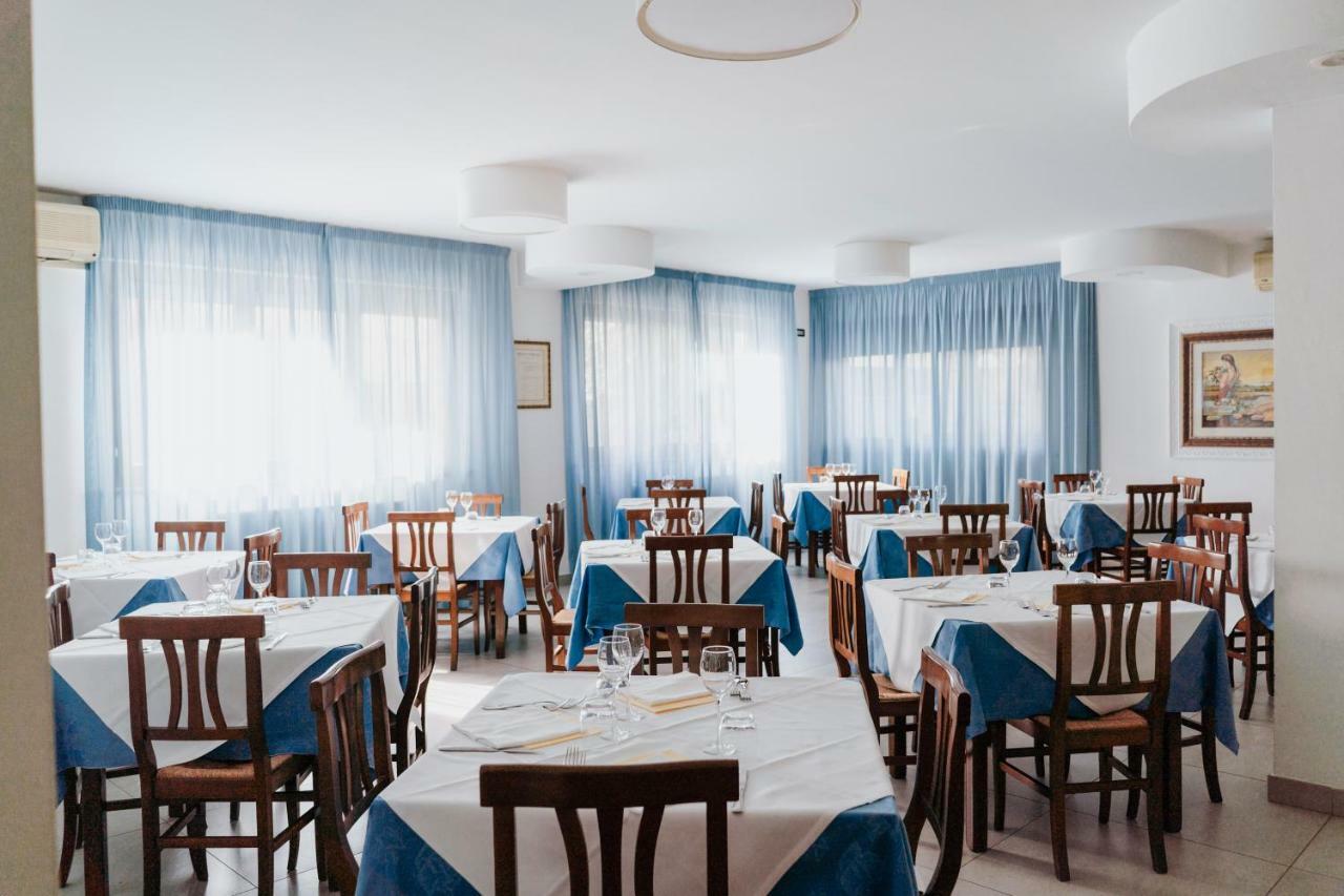 Hotel D'Atri มอนเตซิลวาโน ภายนอก รูปภาพ