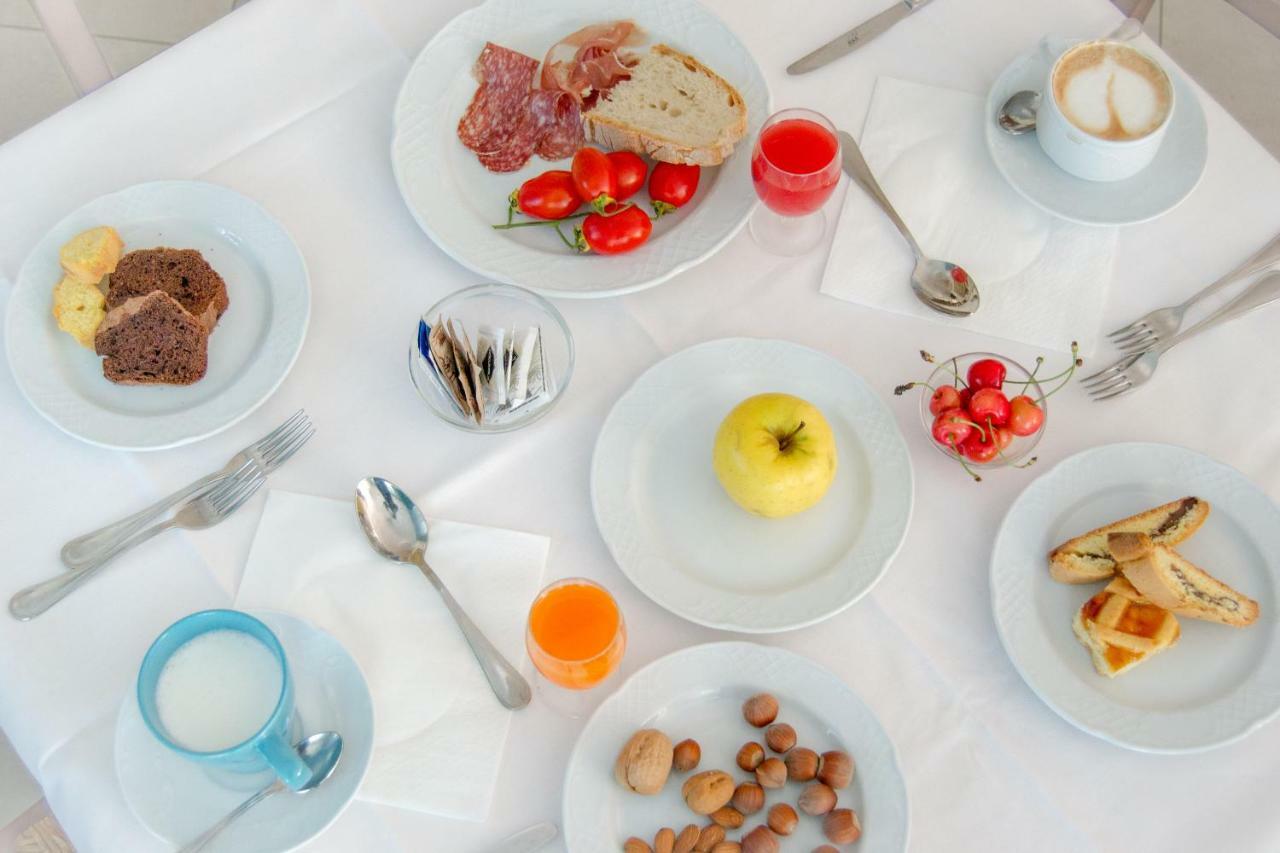 Hotel D'Atri มอนเตซิลวาโน ภายนอก รูปภาพ